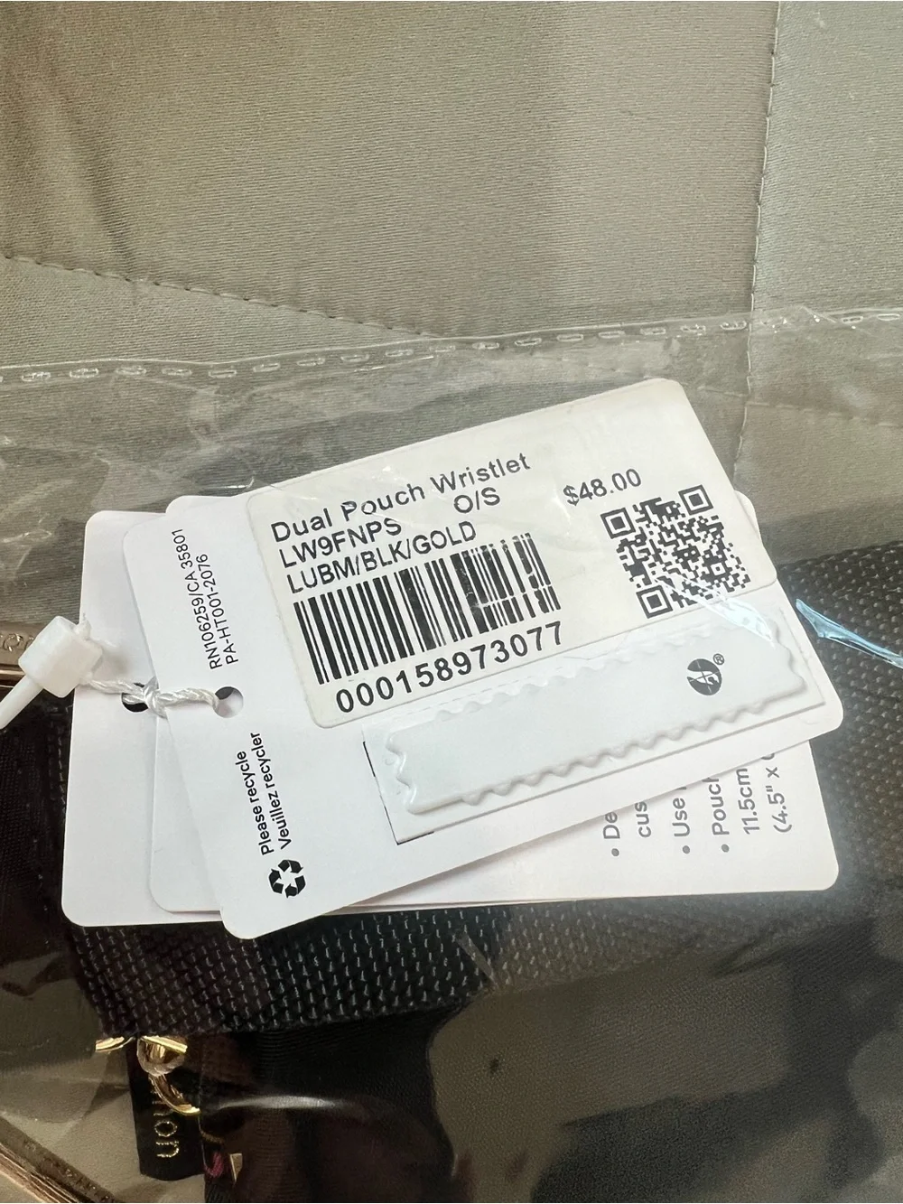 lululemon athletica compact wristlet